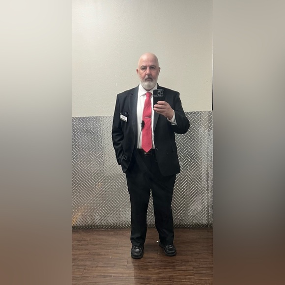 Meet your Posher, David - Picture 3 of 3